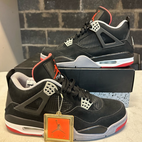 Air Jordan Retro 4 Bred main image 6